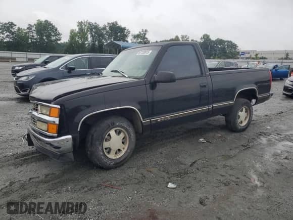 1997 Chevrolet Silverado 1500 with VIN 1GCEC14R2VZ207259, listed as a Copart auction lot 67120915 with 193,827 mi miles and Salvage title. Bid and sale history available at DreamBid. Image 1.