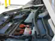 2015 Toyota Prius Two z VIN JTDZN3EU0FJ036313, wystawiony jako IAAI lot #42640851 z przebiegiem 118 674 mil mil oraz . Historia ofert i sprzedaży dostępna na DreamBid. Obrazek 19.