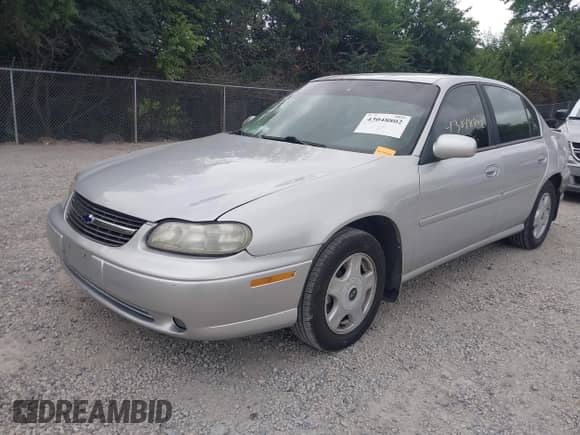 2001 Chevrolet Malibu LS с VIN 1G1NE52J016139191, выставлен на аукционе IAAI как лот 43048802 с пробегом 154 031 миль миль и . История ставок и продаж доступна на DreamBid. Изображение 18.