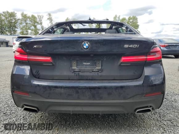 2021 BMW 5 Series 540i xDrive with VIN WBA73BJ01MCF46374, listed as a Copart auction lot 55096015 with 38,960 mi miles and Salvage title. Bid and sale history available at DreamBid. Image 6.