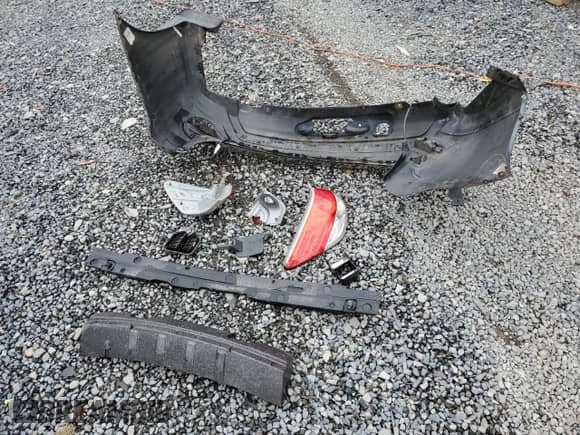 2014 Nissan Pathfinder SV with VIN 5N1AR2MM0EC689641, listed as a Copart auction lot 80127325 with 125,429 mi miles and Salvage title. Bid and sale history available at DreamBid. Image 13.