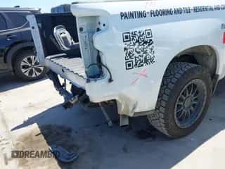 2024 Chevrolet Silverado 1500 Custom с VIN 1GCPABEK7RZ197582, выставлен на аукционе IAAI как лот 43091954 с пробегом 27 671 миль миль и . История ставок и продаж доступна на DreamBid. Изображение 6.