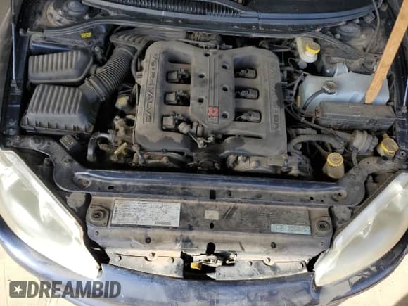 2001 Dodge Intrepid ES z VIN 2B3HD56J51H655144, wystawiony jako Copart lot #87531945 z przebiegiem 170 555 mil mil oraz Czysty tytuł • Clean title. Historia ofert i sprzedaży dostępna na DreamBid. Obrazek 11.