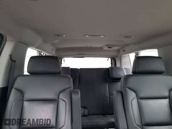 2017 Chevrolet Suburban LT с VIN 1GNSKHKC7HR338941, выставлен на аукционе Copart как лот 68740385 с пробегом 176 401 миль миль и Чистый • Clean title. История ставок и продаж доступна на DreamBid. Изображение 10.