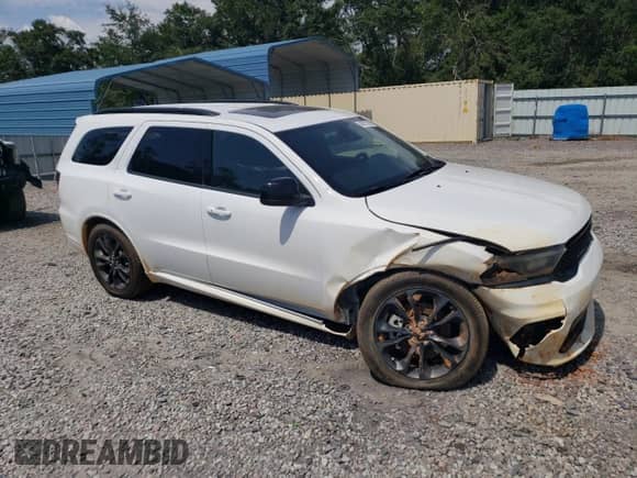 2024 Dodge Durango SXT z VIN 1C4RDHAG3RC239382, wystawiony jako Copart lot #69877285 z przebiegiem 14 407 mil mil oraz Szkoda całkowita • Salvage title. Historia ofert i sprzedaży dostępna na DreamBid. Obrazek 4.