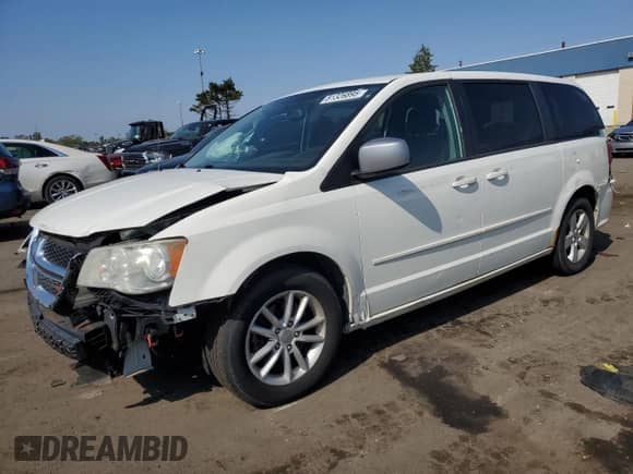 2013 Dodge Grand Caravan SE with VIN 2C4RDGBGXDR566550, listed as a Copart auction lot 81326895 with 154,552 mi miles and Clean title. Bid and sale history available at DreamBid. Image 1.