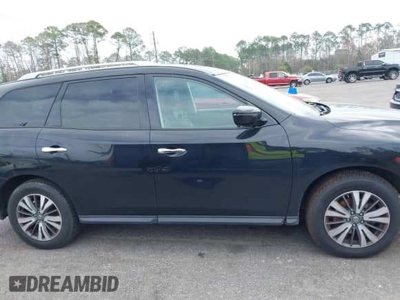 2017 Nissan Pathfinder SV z VIN 5N1DR2MN1HC614098, wystawiony jako IAAI lot #41385181 z przebiegiem 168 114 mil mil oraz . Historia ofert i sprzedaży dostępna na DreamBid. Obrazek 13.