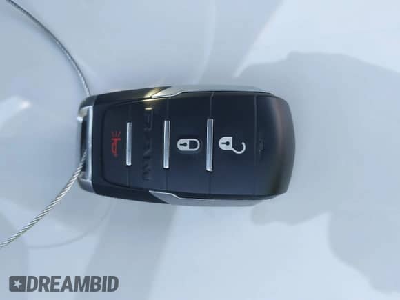 2023 Ram 1500 Big Horn z VIN 1C6RREBG9PN511845, wystawiony jako IAAI lot #41548812 z przebiegiem 25 094 mil mil oraz . Historia ofert i sprzedaży dostępna na DreamBid. Obrazek 11.