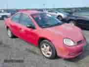 2000 Dodge Neon Highline z VIN 1B3ES46C7YD619712, wystawiony jako IAAI lot #40010160 z przebiegiem 135 043 mil mil oraz . Historia ofert i sprzedaży dostępna na DreamBid. Obrazek 1.