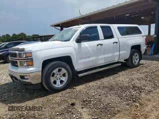 2014 Chevrolet Silverado 1500 LT z VIN 1GCVKREC3EZ111958, wystawiony jako Copart lot #68363155 z przebiegiem 124 659 mil mil oraz Szkoda całkowita • Salvage title. Historia ofert i sprzedaży dostępna na DreamBid. Obrazek 1.