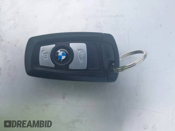2013 BMW 3 Series 328i xDrive с VIN WBA3B5C54DF591140, выставлен на аукционе IAAI как лот 43298208 с пробегом 125 764 миль миль и . История ставок и продаж доступна на DreamBid. Изображение 11.