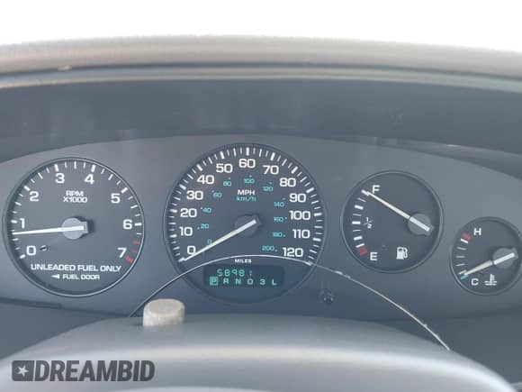 1997 Dodge Stratus with VIN 1B3EJ46X9VN553899, listed as a IAAI auction lot 42813014 with 58,981 mi miles and . Bid and sale history available at DreamBid. Image 7.