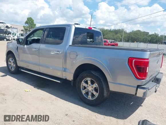 2021 Ford F-150 XL с VIN 1FTEW1CP5MFA09136, выставлен на аукционе IAAI как лот 43245762 с пробегом Не указан миль и . История ставок и продаж доступна на DreamBid. Изображение 3.