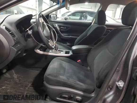 2015 Nissan Altima SV с VIN 1N4AL3AP4FC466441, выставлен на аукционе Copart как лот 85328534 с пробегом 61 041 миль миль и Списание • Salvage title. История ставок и продаж доступна на DreamBid. Изображение 7.