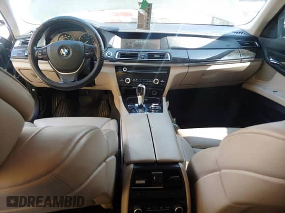 2012 BMW 7 Series 750Li xDrive с VIN WBAKC8C58CC435970, выставлен на аукционе Copart как лот 53962815 с пробегом 129 273 миль миль и Чистый • Clean title. История ставок и продаж доступна на DreamBid. Изображение 9.