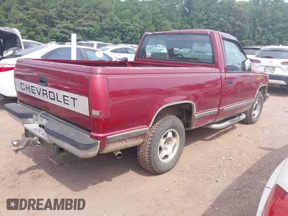 1989 Chevrolet Silverado 1500 с VIN 1GCDC14K0KZ190519, выставлен на аукционе IAAI как лот 42579607 с пробегом 129 986 миль миль и . История ставок и продаж доступна на DreamBid. Изображение 4.
