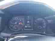 2023 Toyota Tacoma SR z VIN 3TYCZ5ANXPT115405, wystawiony jako Copart lot #82508855 z przebiegiem 64 680 mil mil oraz Nie do naprawy • Non repairable. Historia ofert i sprzedaży dostępna na DreamBid. Obrazek 9.