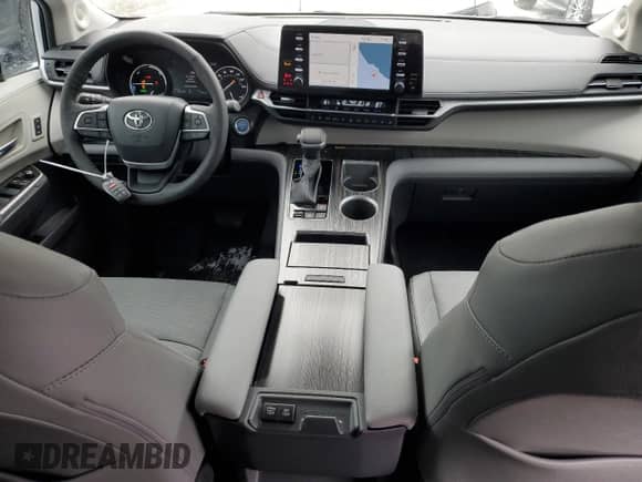 2024 Toyota Sienna Limited z VIN 5TDZRKEC9RS215091, wystawiony jako Copart lot #45182405 z przebiegiem 2 602 mil mil oraz Szkoda całkowita • Salvage title. Historia ofert i sprzedaży dostępna na DreamBid. Obrazek 8.