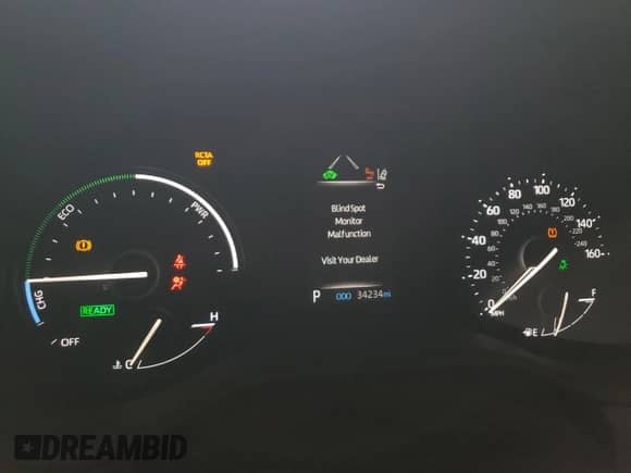 2023 Toyota Sienna LE с VIN 5TDKRKEC2PS162751, выставлен на аукционе Copart как лот 68035485 с пробегом 34 234 миль миль и Списание • Salvage title. История ставок и продаж доступна на DreamBid. Изображение 9.