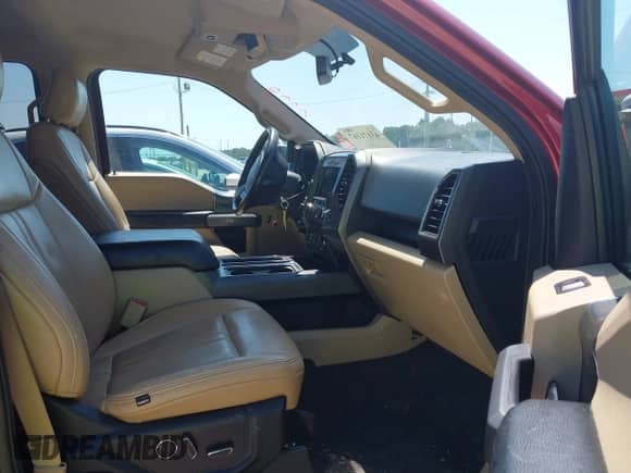 2017 Ford F-150 XL с VIN 1FTEW1CFXHKD52772, выставлен на аукционе IAAI как лот 43171167 с пробегом 153 428 миль миль и . История ставок и продаж доступна на DreamBid. Изображение 5.