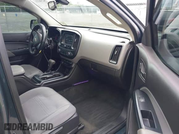 2018 Chevrolet Colorado 4WD Work Truck z VIN 1GCGTBEN4J1190161, wystawiony jako IAAI lot #42346331 z przebiegiem 110 229 mil mil oraz . Historia ofert i sprzedaży dostępna na DreamBid. Obrazek 5.