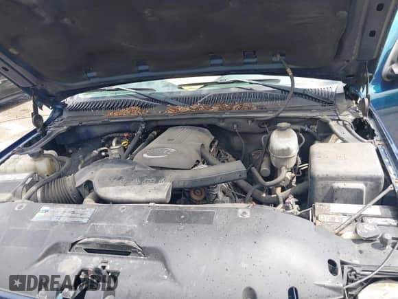 2006 Chevrolet Suburban Z71 with VIN 1GNFK16ZX6J177648, listed as a IAAI auction lot 42555315 with 276,643 mi miles and . Bid and sale history available at DreamBid. Image 10.