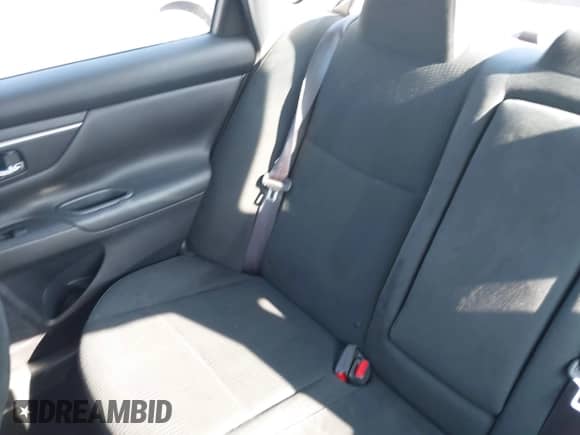 2015 Nissan Altima SL with VIN 1N4AL3AP0FN402532, listed as a IAAI auction lot 42790692 with 135,036 mi miles and . Bid and sale history available at DreamBid. Image 8.