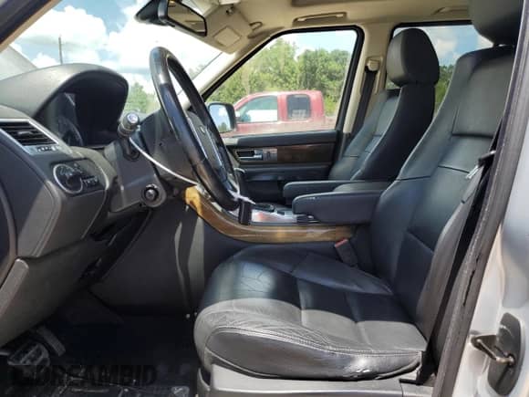 2012 Land Rover Range Rover Sport HSE с VIN SALSF2D48CA737891, выставлен на аукционе Copart как лот 68264195 с пробегом 267 726 миль миль и Чистый • Clean title. История ставок и продаж доступна на DreamBid. Изображение 7.