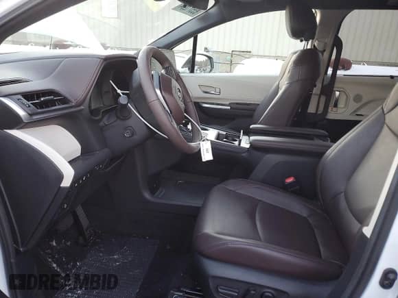 2023 Toyota Sienna Platinum с VIN 5TDESKFC2PS100864, выставлен на аукционе Copart как лот 85571204 с пробегом Не указан миль и Списание • Salvage title. История ставок и продаж доступна на DreamBid. Изображение 7.