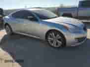 2010 Hyundai Genesis Coupe Grand Touring с VIN KMHHU6KH3AU005387, выставлен на аукционе Copart как лот 46826385 с пробегом 101 660 миль миль и Списание • Salvage title. История ставок и продаж доступна на DreamBid. Изображение 4.