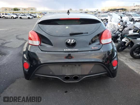 2016 Hyundai Veloster Turbo with VIN KMHTC6AE5GU288355, listed as a Copart auction lot 87363865 with 107,645 mi miles and Salvage title. Bid and sale history available at DreamBid. Image 6.