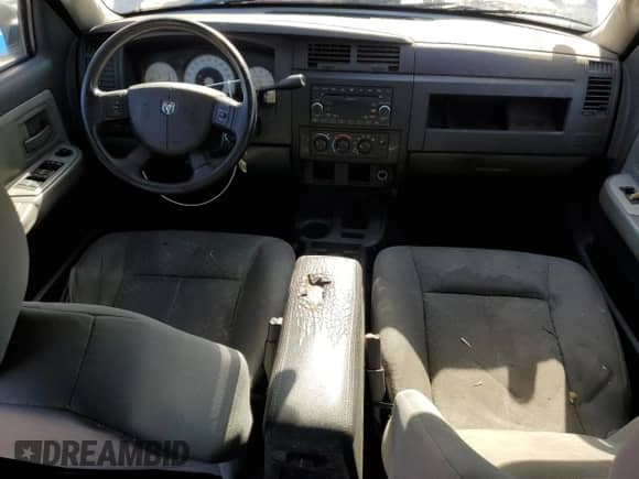 2008 Dodge Dakota SXT with VIN 1D7HE38K58S557634, listed as a Copart auction lot 87652025 with 213,995 mi miles and Salvage title. Bid and sale history available at DreamBid. Image 8.