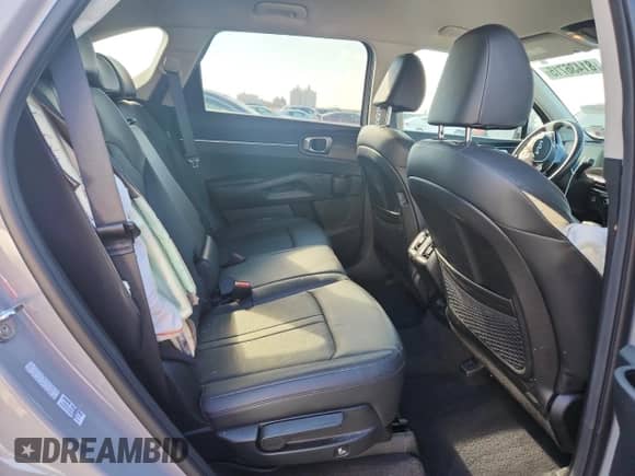 2025 Kia Sorento S с VIN 5XYRL4JC6SG324470, выставлен на аукционе Copart как лот 81436715 с пробегом 17 997 миль миль и Списание • Salvage title. История ставок и продаж доступна на DreamBid. Изображение 11.