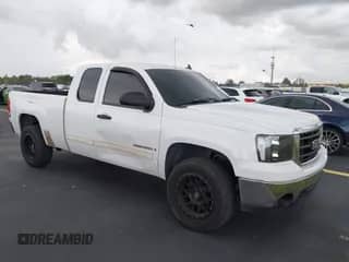 2007 GMC Sierra 1500 SLE1 z VIN 2GTEC19CX71726320, wystawiony jako IAAI lot #42475722 z przebiegiem 190 677 mil mil oraz . Historia ofert i sprzedaży dostępna na DreamBid. Obrazek 1.