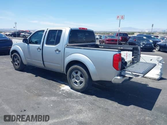 2008 Nissan Frontier Nismo z VIN 1N6AD07U98C446026, wystawiony jako IAAI lot #42338464 z przebiegiem Nie podano mil oraz . Historia ofert i sprzedaży dostępna na DreamBid. Obrazek 3.
