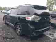 2012 Toyota Sienna SE with VIN 5TDXK3DCXCS179776, listed as a IAAI auction lot 42586784 with 165,919 mi miles and . Bid and sale history available at DreamBid. Image 3.