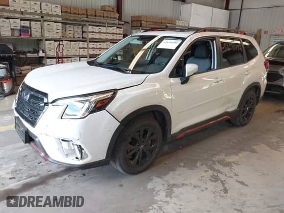 2024 Subaru Forester Special Sports z VIN JF2SKAGC8RH405595, wystawiony jako IAAI lot #42670292 z przebiegiem 16 284 mil mil oraz . Historia ofert i sprzedaży dostępna na DreamBid. Obrazek 22.