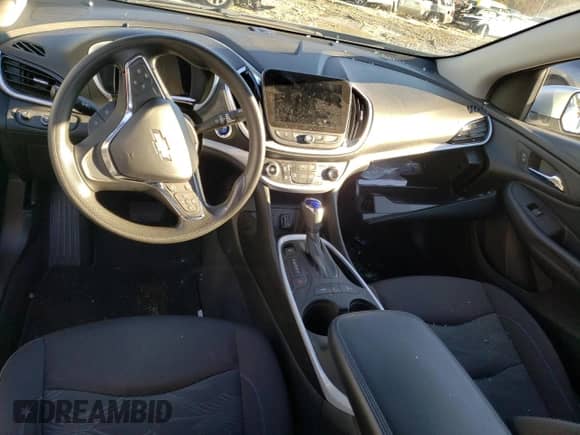 2019 Chevrolet Volt LT z VIN 1G1RC6S56KU106063, wystawiony jako Copart lot #69411082 z przebiegiem Nie podano mil oraz . Historia ofert i sprzedaży dostępna na DreamBid. Obrazek 8.