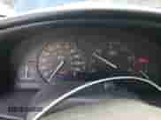 2002 Saturn SL с VIN 1G8ZF52812Z142498, выставлен на аукционе Copart как лот 48753605 с пробегом 113 493 миль миль и Списание • Salvage title. История ставок и продаж доступна на DreamBid. Изображение 9.