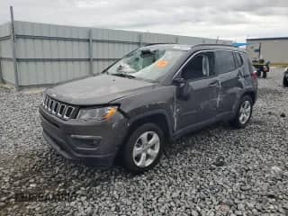 2021 Jeep Compass Altitude with VIN 3C4NJDBBXMT599202, listed as a Copart auction lot 71200045 with 69,802 mi miles and Non repairable. Bid and sale history available at DreamBid. Image 1.