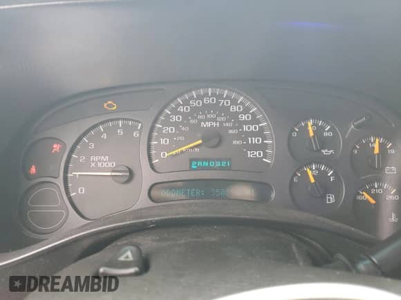 2005 GMC Sierra 1500 SLT z VIN 2GTEC13TX51146328, wystawiony jako Copart lot #43947725 z przebiegiem 350 898 mil mil oraz Szkoda całkowita • Salvage title. Historia ofert i sprzedaży dostępna na DreamBid. Obrazek 9.