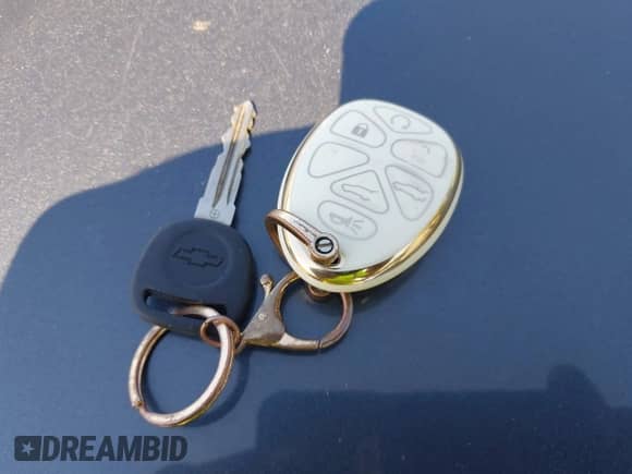 2011 Chevrolet Traverse 2LT z VIN 1GNKVJED8BJ213357, wystawiony jako IAAI lot #43025773 z przebiegiem 175 806 mil mil oraz . Historia ofert i sprzedaży dostępna na DreamBid. Obrazek 11.