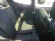 2013 Hyundai Veloster w/Black Int z VIN KMHTC6AD2DU156852, wystawiony jako Copart lot #82449685 z przebiegiem 106 546 mil mil oraz Czysty tytuł • Clean title. Historia ofert i sprzedaży dostępna na DreamBid. Obrazek 10.