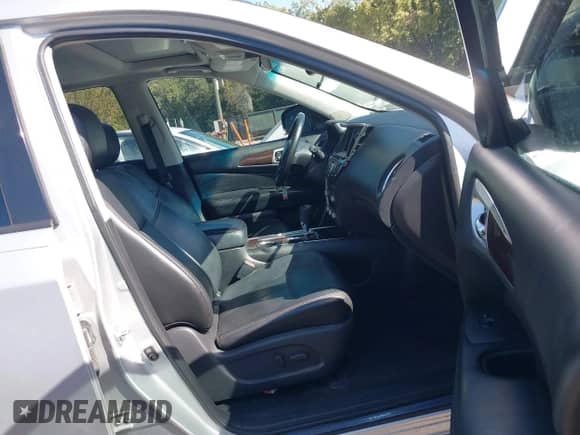 2014 Nissan Pathfinder Platinum Hybrid with VIN 5N1CR2MN5EC642025, listed as a IAAI auction lot 40488450 with 91,360 mi miles and . Bid and sale history available at DreamBid. Image 5.