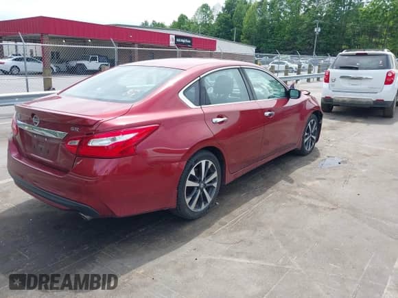 2016 Nissan Altima SL с VIN 1N4AL3AP2GC122947, выставлен на аукционе IAAI как лот 42301943 с пробегом 119 731 миль миль и . История ставок и продаж доступна на DreamBid. Изображение 4.