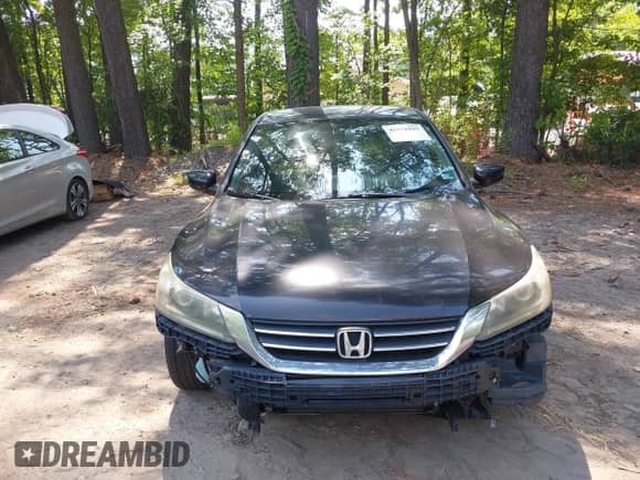 2014 Honda Accord with VIN IHGCR2F51EA203127, listed as a IAAI auction lot 42576997 with 186,302 mi miles and . Bid and sale history available at DreamBid. Image 12.