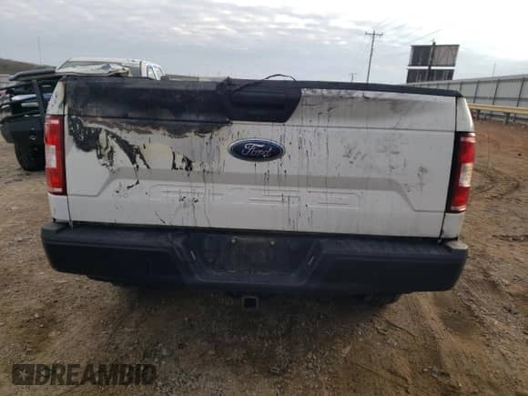 2020 Ford F-150 XL z VIN 1FTEX1EB0LFB69485, wystawiony jako Copart lot #42568565 z przebiegiem Nie podano mil oraz Nie do naprawy • Non repairable. Historia ofert i sprzedaży dostępna na DreamBid. Obrazek 6.