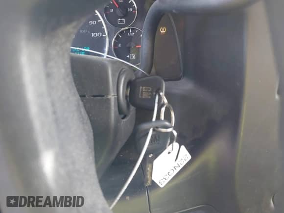 2018 Chevrolet Express Cargo z VIN 1GCWGBFGXJ1290152, wystawiony jako IAAI lot #42703450 z przebiegiem 99 066 mil mil oraz . Historia ofert i sprzedaży dostępna na DreamBid. Obrazek 11.