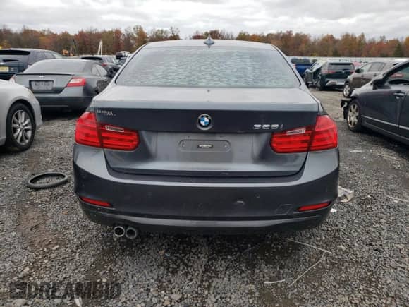 2013 BMW 3 Series 328i with VIN WBA3C1C51DK103923, listed as a Copart auction lot 90892895 with 155,345 mi miles and Clean title. Bid and sale history available at DreamBid. Image 6.