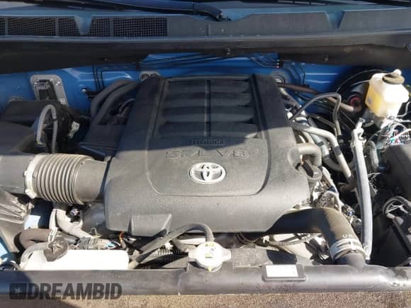 2020 Toyota Tundra SR5 с VIN 5TFDY5F1XLX887092, выставлен на аукционе IAAI как лот 40540625 с пробегом Не указан миль и . История ставок и продаж доступна на DreamBid. Изображение 10.